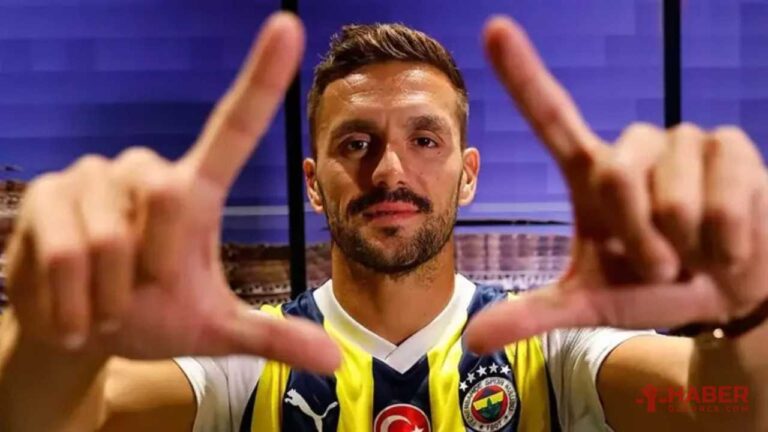 Fenerbahçe'den Ayrılan Dusan Tadic, Kariyerine Birleşik Arap Emirlikleri'nde Devam Edecek